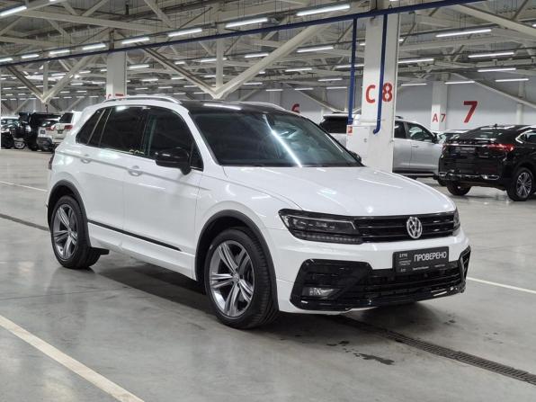 Volkswagen Tiguan II с пробегом 2019 года, цена 3 390 000 рублей, 110928 км, внедорожник, Автокод Объявления