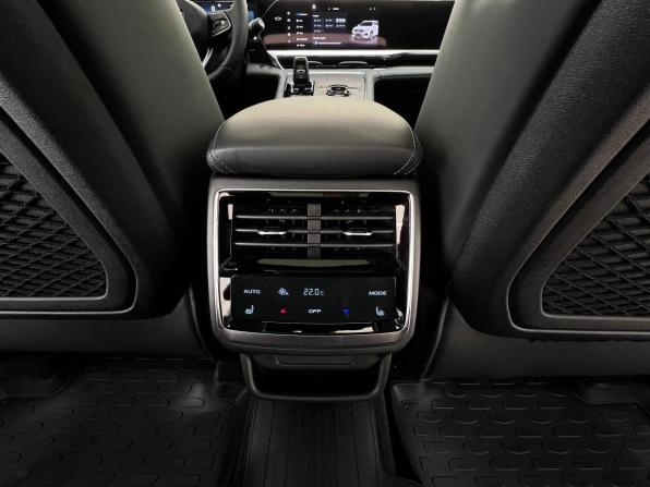 Geely Monjaro I с пробегом 2026 года, цена 4 899 900 рублей, 15 км, внедорожник, Автокод Объявления