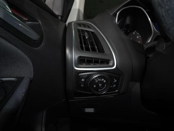 Ford Focus III с пробегом 2014 года, цена 999 000 рублей, 115132 км, хэтчбек, Автокод Объявления