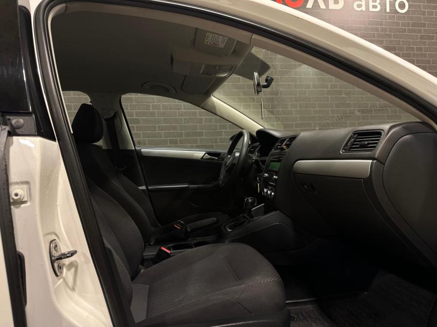Volkswagen Jetta VI Челябинск  - изображение 7