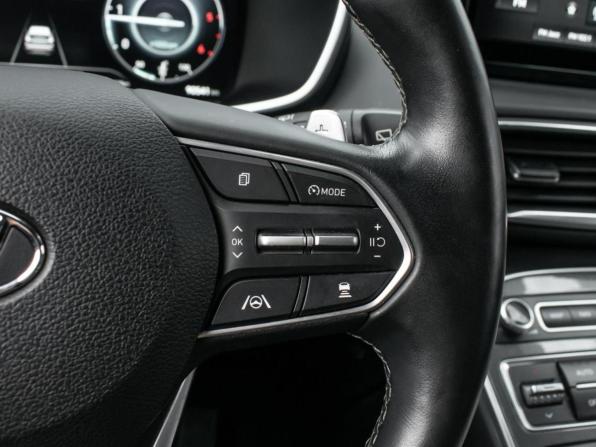 Hyundai Santa Fe IV Рестайлинг с пробегом 2021 года, цена 3 260 000 рублей, 90541 км, внедорожник, Автокод Объявления