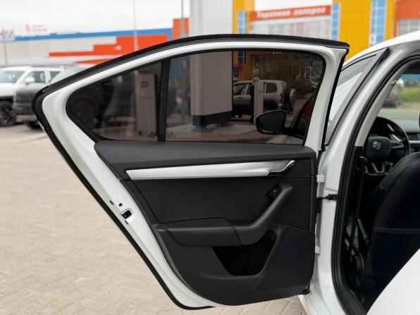Skoda Octavia III (A7) с пробегом 2016 года, цена 1 350 000 рублей, 195603 км, лифтбек, Автокод Объявления