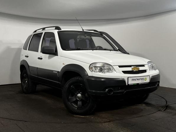 Chevrolet Niva I Рестайлинг с пробегом 2015 года, цена 689 900 рублей, 87116 км, внедорожник, Автокод Объявления