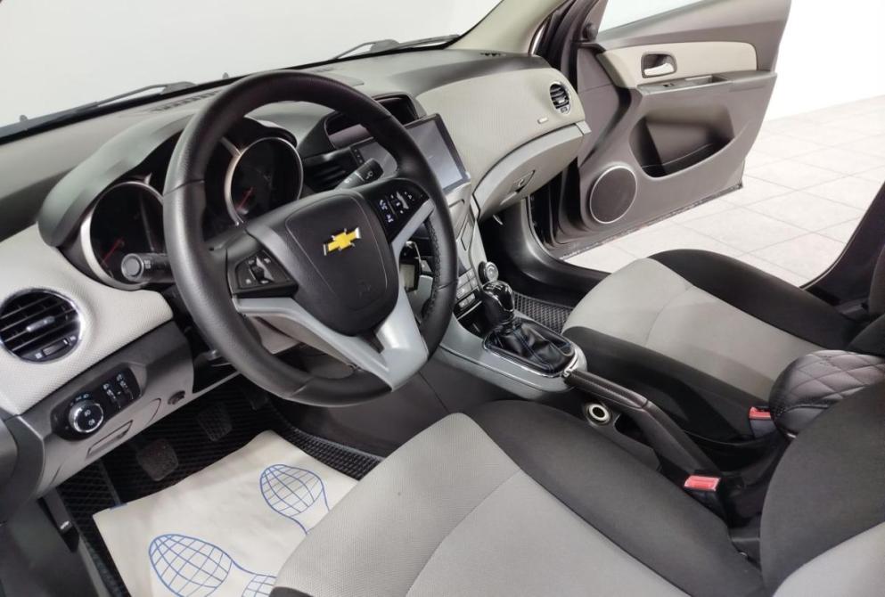 Chevrolet Cruze I Саратов  - изображение 21