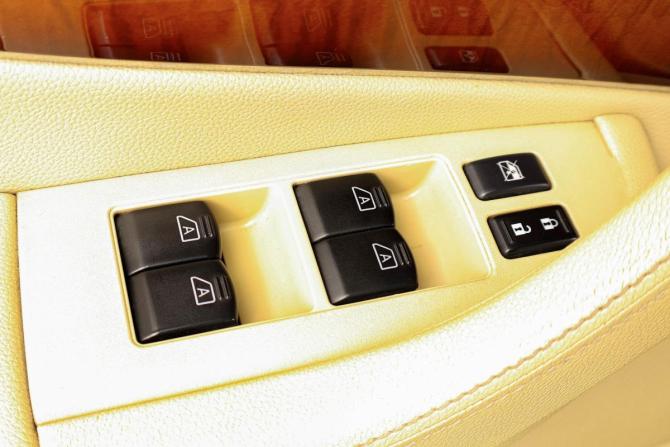 Infiniti FX II (S51) Рестайлинг с пробегом 2012 года, цена 1 919 000 рублей, 273000 км, внедорожник, Автокод Объявления