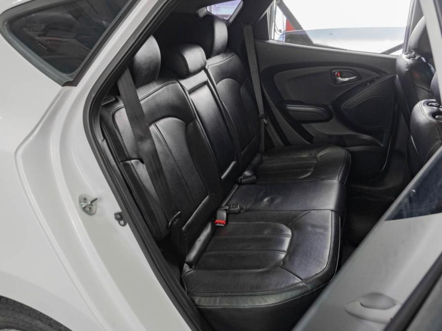 Hyundai Tucson II Тюмень  - изображение 7