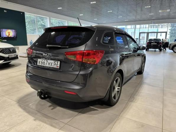 Kia Ceed II Рестайлинг с пробегом 2016 года, цена 1 249 000 рублей, 157000 км, универсал, Автокод Объявления