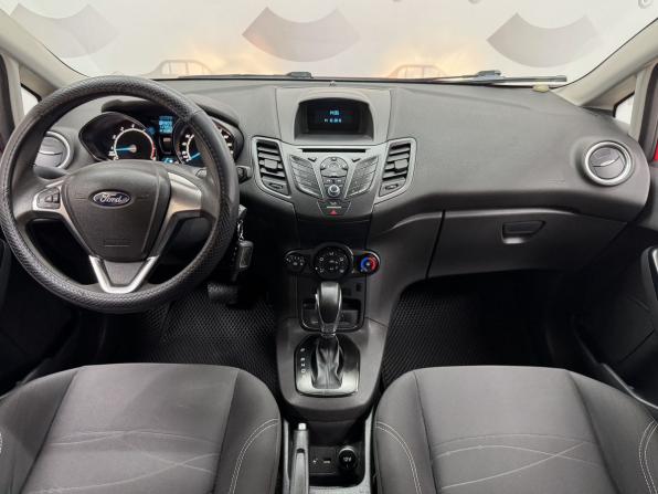 Ford Fiesta Mk6 Рестайлинг с пробегом 2015 года, цена 760 000 рублей, 117052 км, хэтчбек, Автокод Объявления