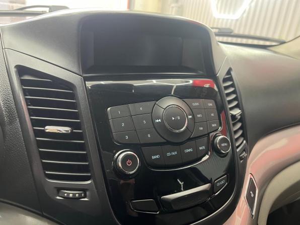 Chevrolet Orlando I с пробегом 2011 года, цена 1 150 000 рублей, 237000 км, минивэн, Автокод Объявления