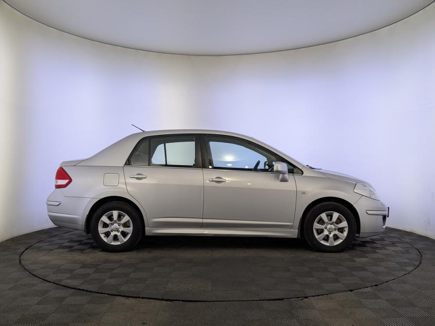 Nissan Tiida I Рестайлинг Москва  - изображение 4