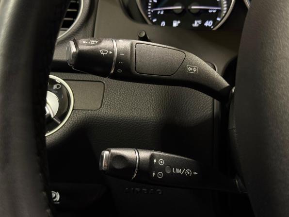 Mercedes-Benz C-Класс III (W204) Рестайлинг с пробегом 2012 года, цена 2 130 000 рублей, 51733 км, седан, Автокод Объявления