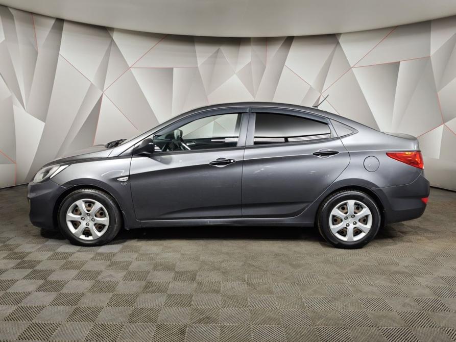 Hyundai Solaris I Москва  - изображение 5