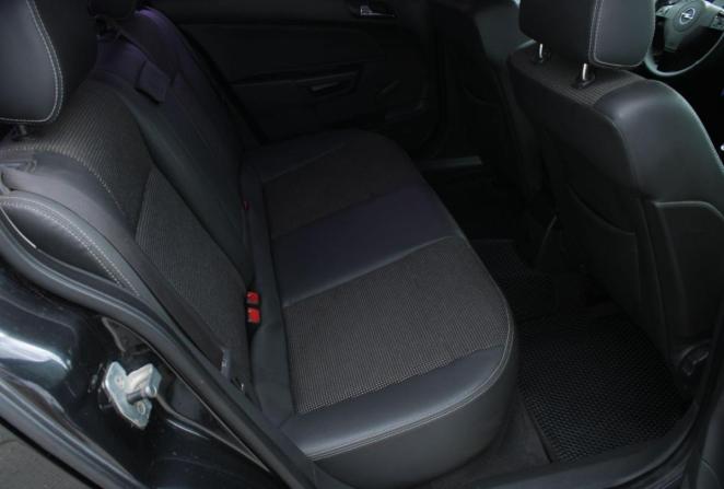 Opel Astra H Рестайлинг с пробегом 2012 года, цена 690 000 рублей, 233085 км, седан, Автокод Объявления