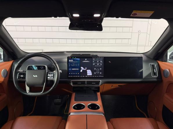 Li Auto (Lixiang) L9 I с пробегом 2023 года, цена 6 249 000 рублей, 62516 км, внедорожник, Автокод Объявления