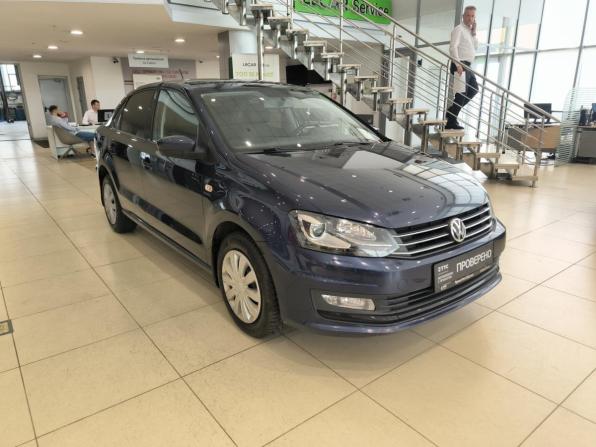 Volkswagen Polo V Рестайлинг с пробегом 2017 года, цена 995 000 рублей, 180752 км, седан, Автокод Объявления