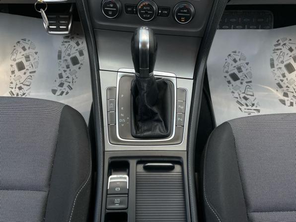 Volkswagen Golf VII с пробегом 2013 года, цена 1 330 000 рублей, 163107 км, хэтчбек, Автокод Объявления