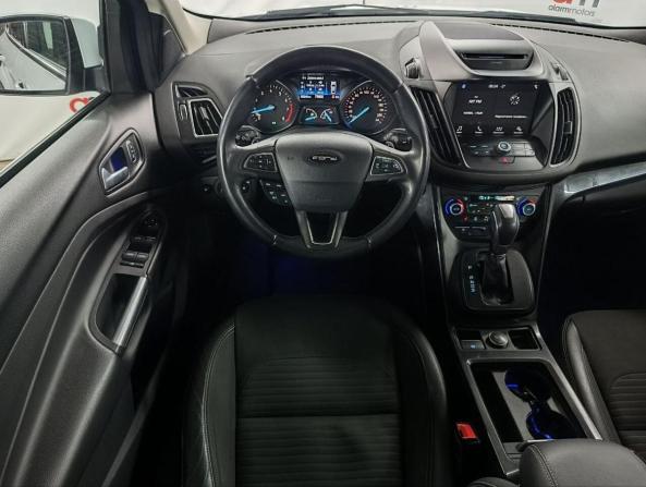 Ford Kuga II Рестайлинг с пробегом 2018 года, цена 1 539 000 рублей, 103000 км, внедорожник, Автокод Объявления