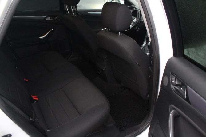 Ford Mondeo IV Рестайлинг с пробегом 2012 года, цена 1 070 000 рублей, 216220 км, седан, Автокод Объявления