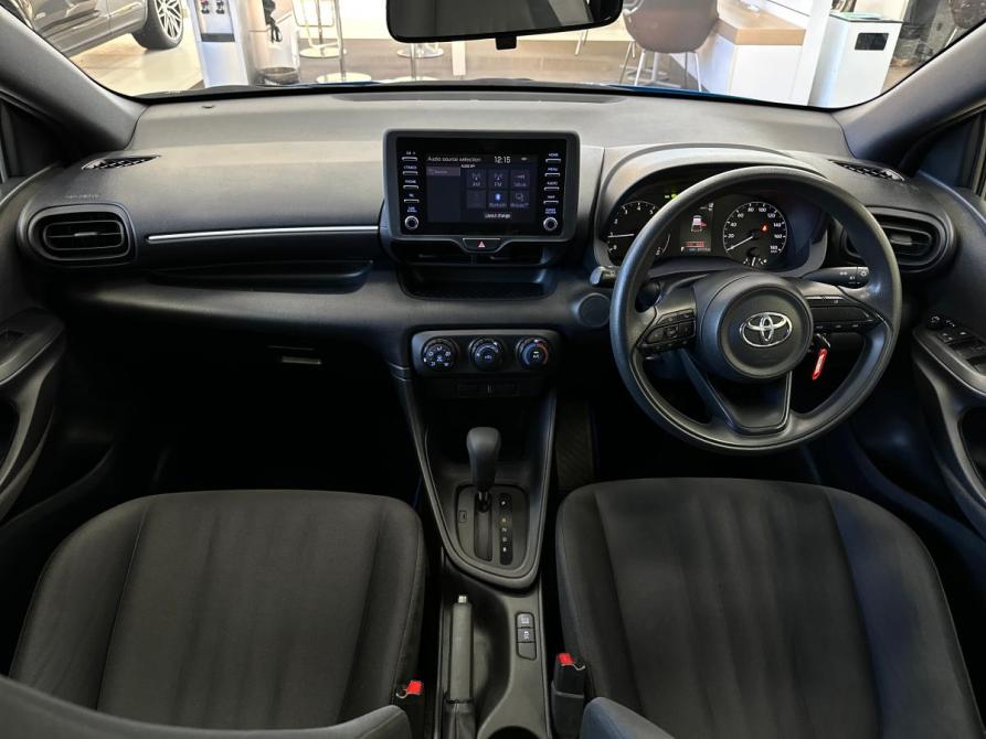 Toyota Yaris IV Санкт-Петербург  - изображение 28