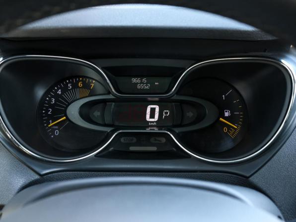 Renault Kaptur I с пробегом 2016 года, цена 1 279 000 рублей, 96151 км, внедорожник, Автокод Объявления
