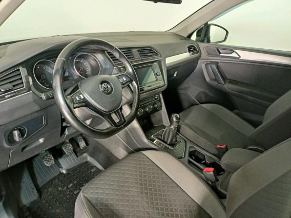 Volkswagen Tiguan II с пробегом 2019 года, цена 2 249 000 рублей, 61000 км, внедорожник, Автокод Объявления