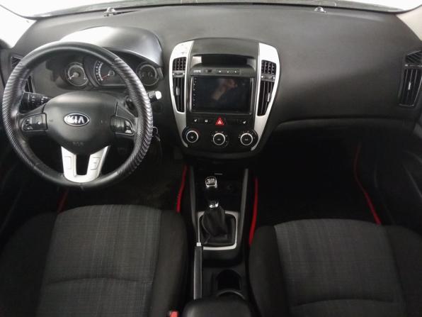 Kia Ceed I Рестайлинг с пробегом 2010 года, цена 637 000 рублей, 251584 км, универсал, Автокод Объявления
