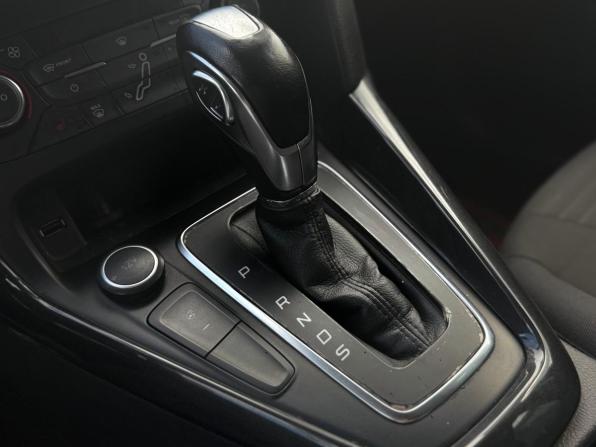 Ford Focus III Рестайлинг с пробегом 2017 года, цена 1 140 000 рублей, 166250 км, хэтчбек, Автокод Объявления