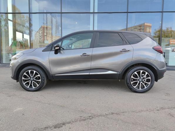 Renault Kaptur I с пробегом 2016 года, цена 1 590 000 рублей, 89000 км, внедорожник, Автокод Объявления
