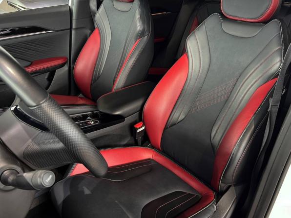 Geely Coolray I Рестайлинг с пробегом 2024 года, цена 2 180 000 рублей, 46600 км, внедорожник, Автокод Объявления