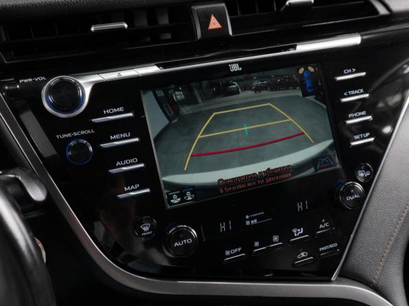 Toyota Camry VIII (XV70) с пробегом 2018 года, цена 2 750 000 рублей, 132812 км, седан, Автокод Объявления