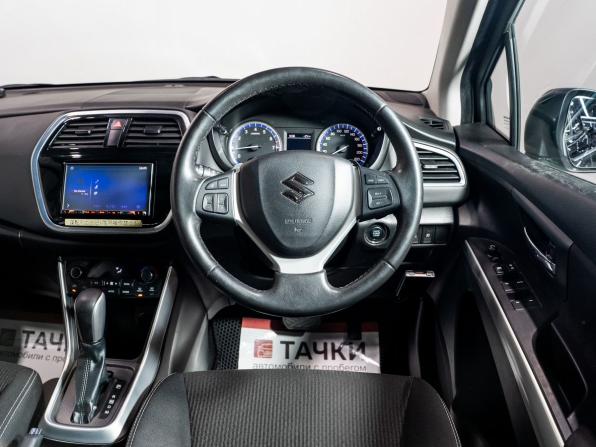 Suzuki SX4 II (S-Cross) Рестайлинг с пробегом 2018 года, цена 1 785 000 рублей, 70000 км, хэтчбек, Автокод Объявления