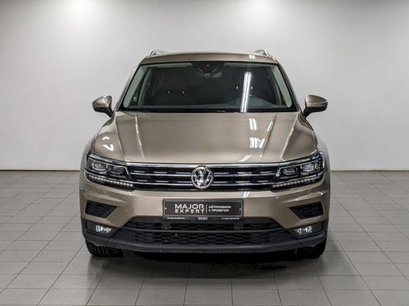 Volkswagen Tiguan II с пробегом 2019 года, цена 2 490 000 рублей, 80700 км, внедорожник, Автокод Объявления