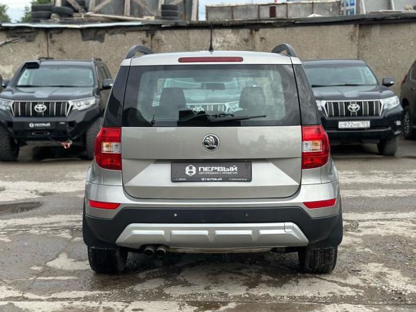 Skoda Yeti I Рестайлинг с пробегом 2014 года, цена 990 000 рублей, 195611 км, внедорожник, Автокод Объявления