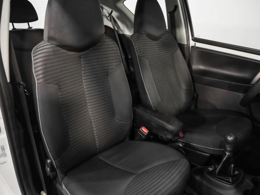 Peugeot 107 I Рестайлинг 2 Санкт-Петербург  - изображение 18