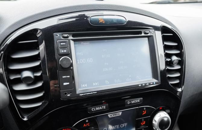 Nissan Juke I с пробегом 2013 года, цена 919 000 рублей, 167993 км, внедорожник, Автокод Объявления
