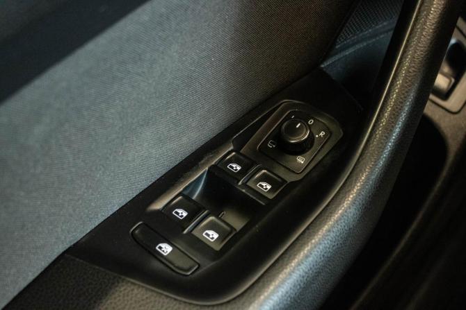 Volkswagen Passat B8 с пробегом 2015 года, цена 1 687 000 рублей, 126423 км, седан, Автокод Объявления