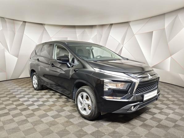 Mitsubishi Xpander I Рестайлинг с пробегом 2023 года, цена 2 121 000 рублей, 64164 км, внедорожник, Автокод Объявления