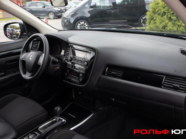 Mitsubishi Outlander III Рестайлинг 3 с пробегом 2019 года, цена 1 628 000 рублей, 174692 км, внедорожник, Автокод Объявления