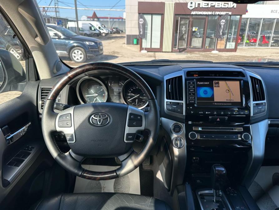 Toyota Land Cruiser 200 Series Рестайлинг 1 Пермь  - изображение 23