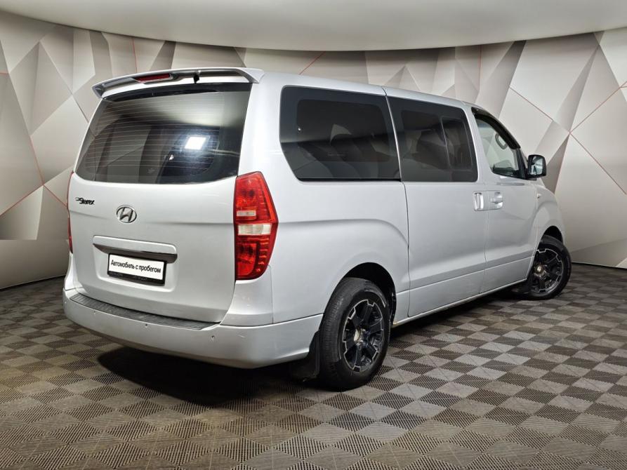 Hyundai Grand Starex I Москва  - изображение 2
