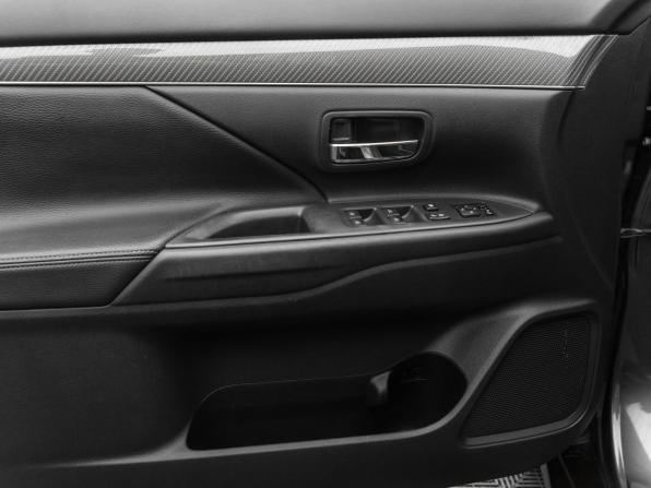 Mitsubishi Outlander III Рестайлинг 3 с пробегом 2020 года, цена 2 820 000 рублей, 87656 км, внедорожник, Автокод Объявления