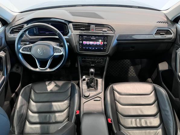 Volkswagen Tiguan II Рестайлинг с пробегом 2021 года, цена 3 120 000 рублей, 147750 км, внедорожник, Автокод Объявления