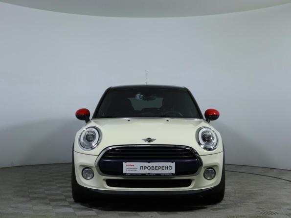 Mini Hatch III (F55/F56) с пробегом 2017 года, цена 1 800 000 рублей, 81000 км, хэтчбек, Автокод Объявления
