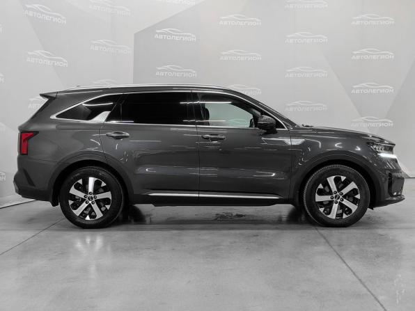 Kia Sorento IV с пробегом 2020 года, цена 3 300 000 рублей, 132000 км, внедорожник, Автокод Объявления