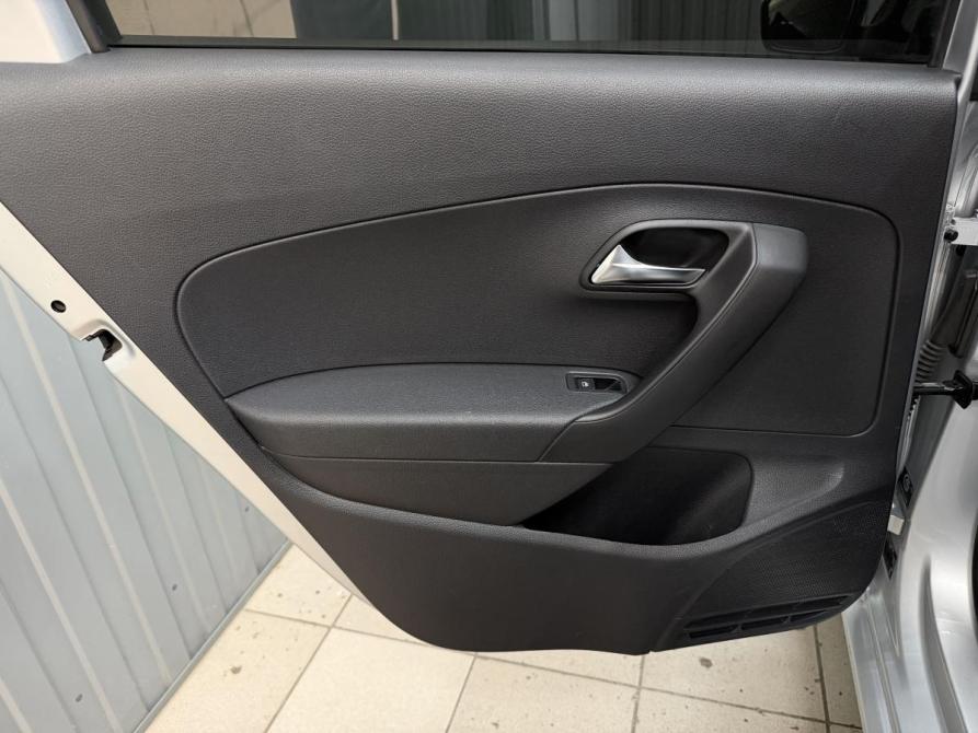 Volkswagen Polo V Магнитогорск  - изображение 14