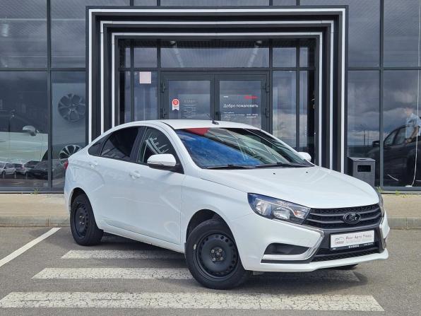 Lada (ВАЗ) Vesta I с пробегом 2022 года, цена 1 067 000 рублей, 85500 км, седан, Автокод Объявления