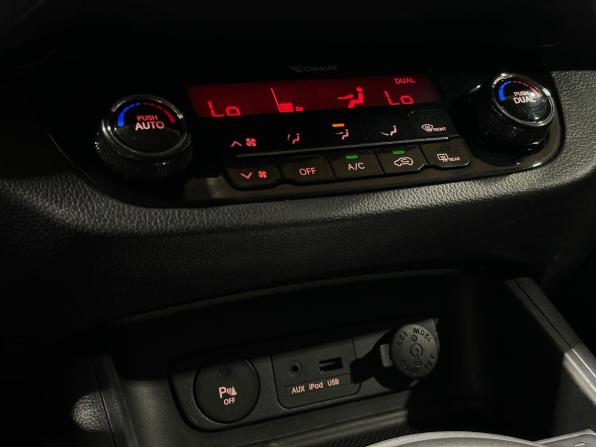 Kia Sportage III с пробегом 2013 года, цена 1 350 000 рублей, 215184 км, внедорожник, Автокод Объявления