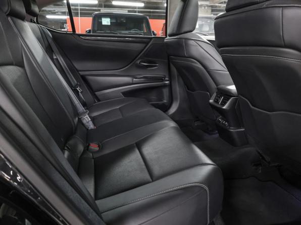 Lexus ES VII с пробегом 2019 года, цена 3 499 000 рублей, 120900 км, седан, Автокод Объявления