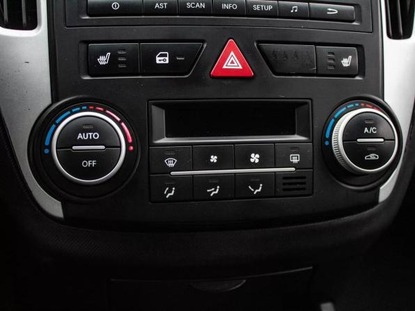 Kia Ceed I Рестайлинг с пробегом 2011 года, цена 679 000 рублей, 183111 км, хэтчбек, Автокод Объявления