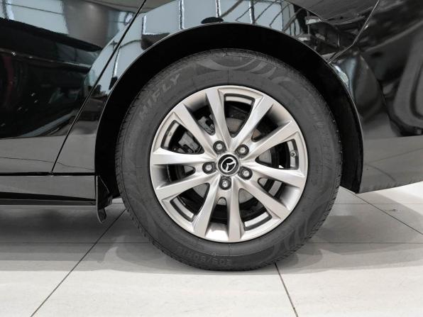 Mazda 3 IV (BP) с пробегом 2019 года, цена 1 820 000 рублей, 108521 км, седан, Автокод Объявления